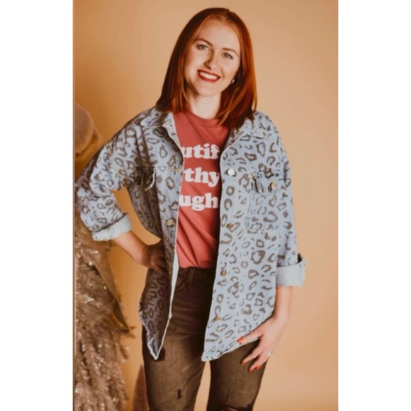 Davi & Dani Leopard Print Denim Shacket Jacket Button Up Lightweight Oversize - Picture 1 of 8